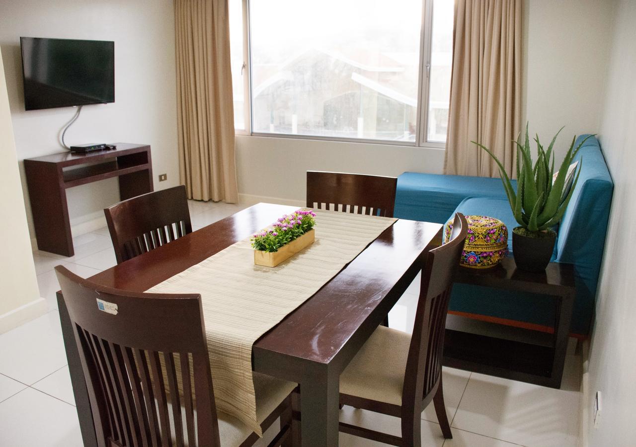 Alicia Apartelle Cebu Exterior foto